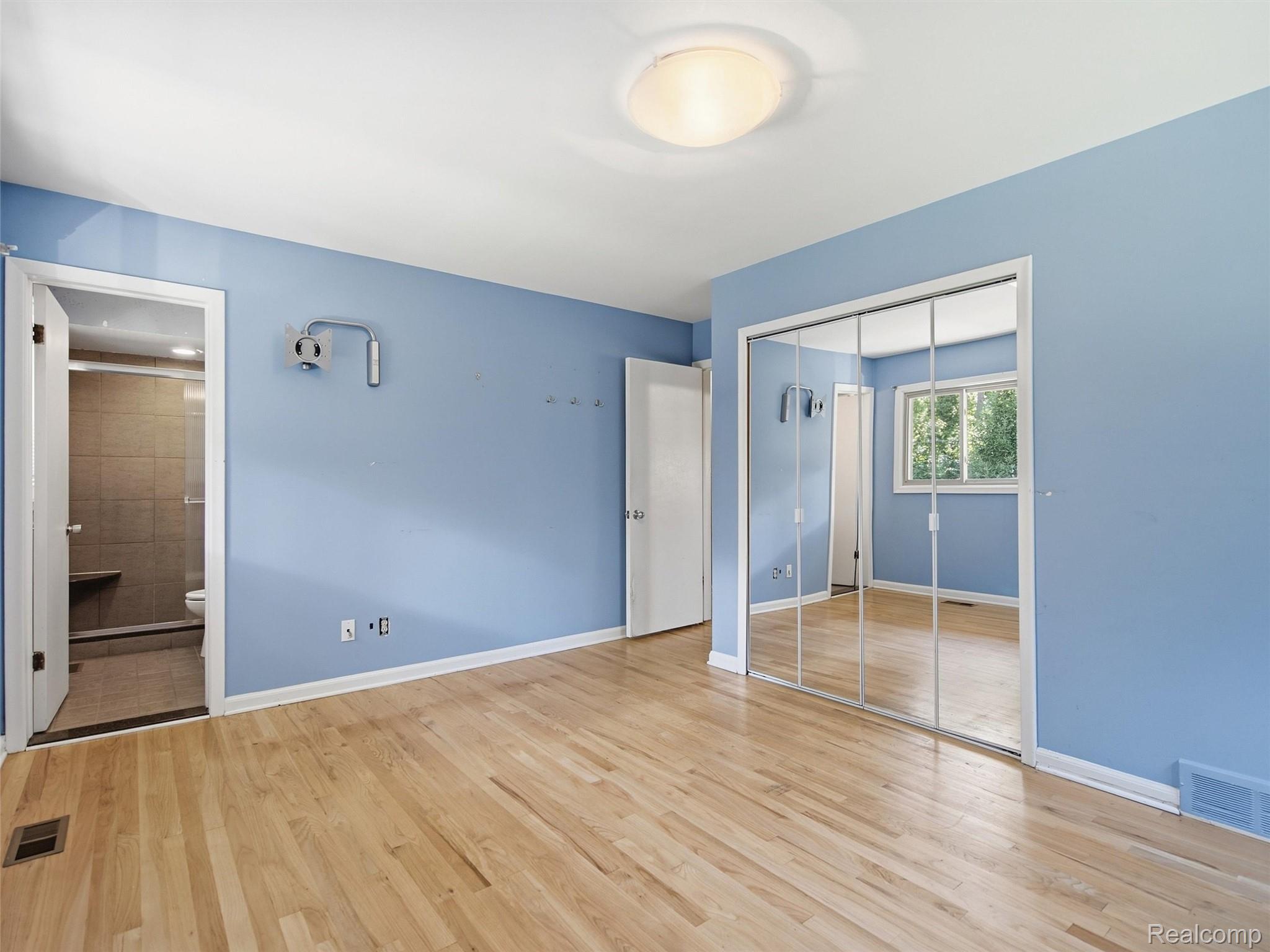 4430 Queens Way Property Photo 20