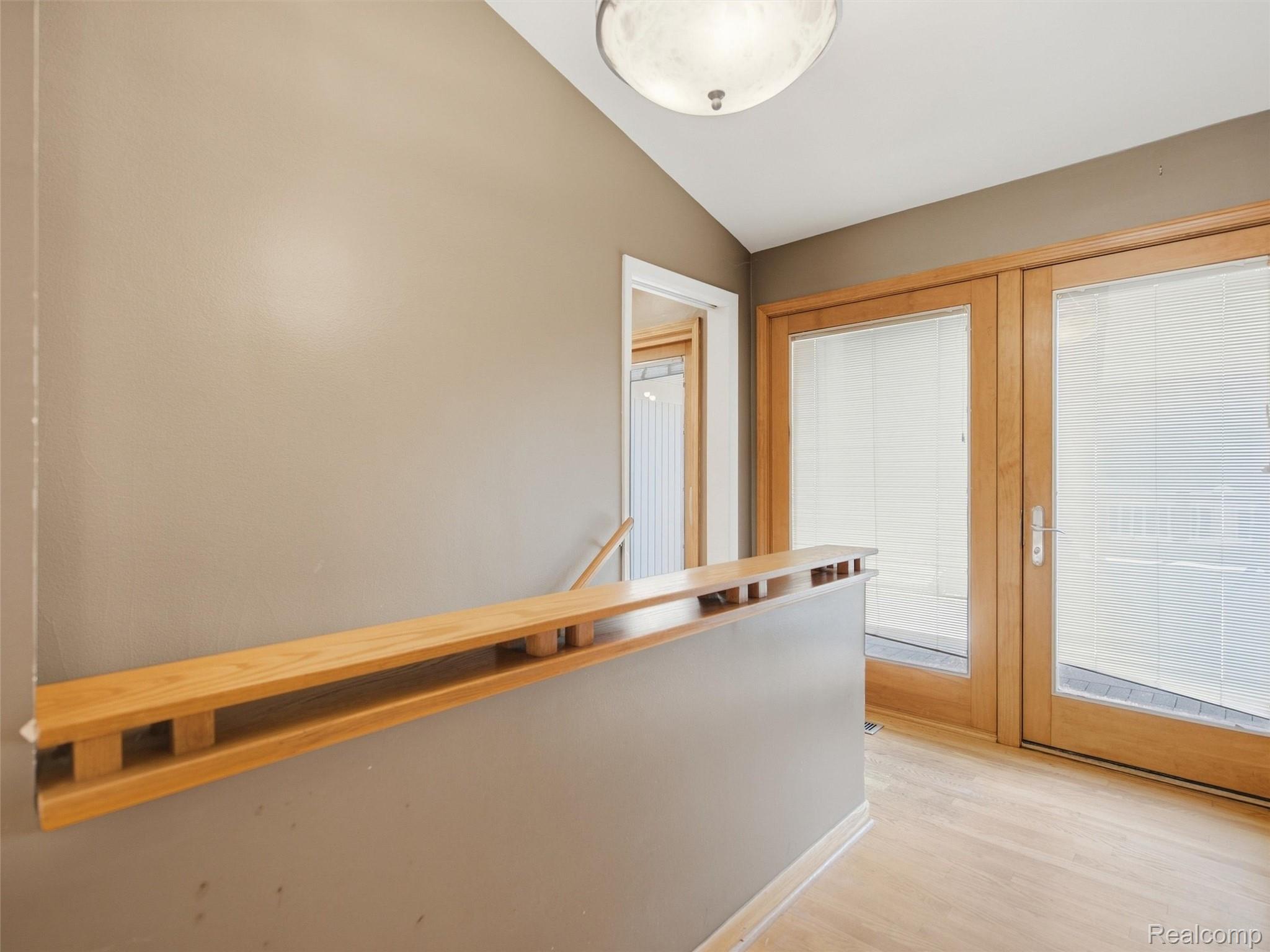 4430 Queens Way Property Photo 25