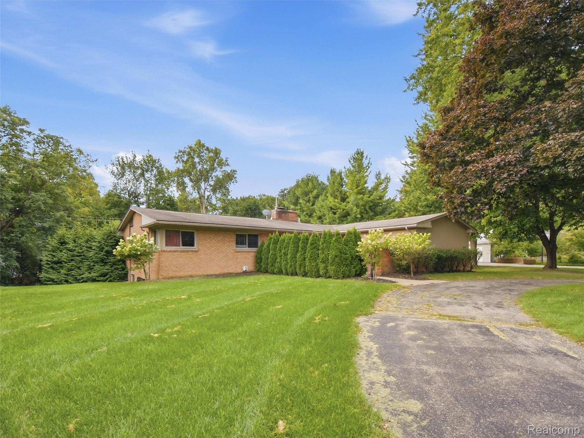 4430 Queens Way Property Photo 51