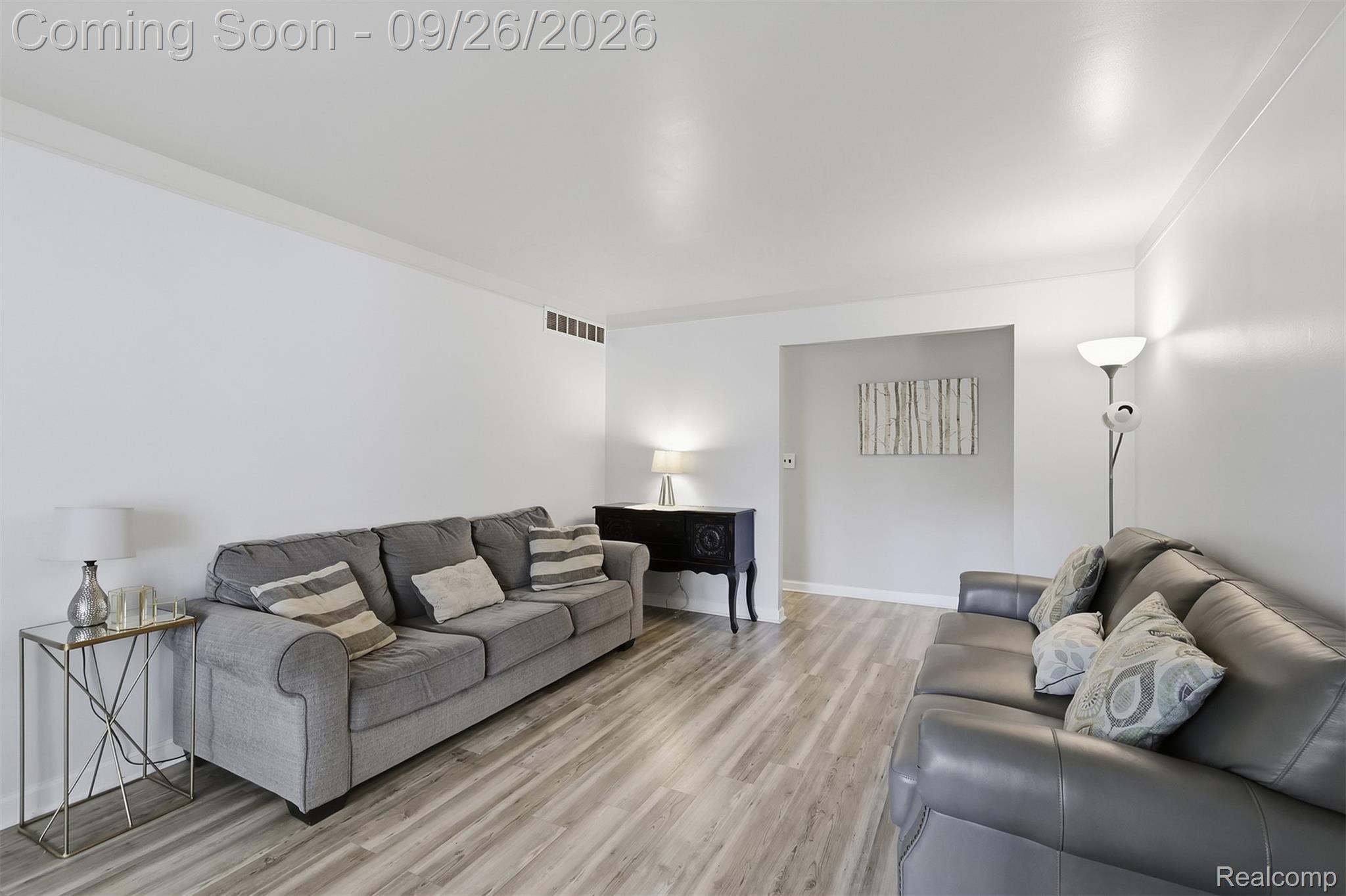 39964 Coronation Road Property Photo 4
