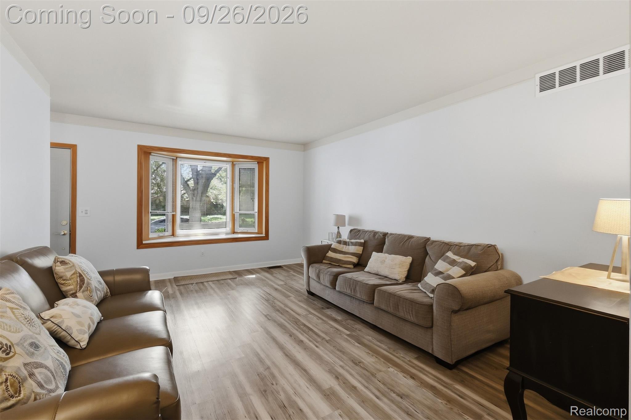 39964 Coronation Road Property Photo 6