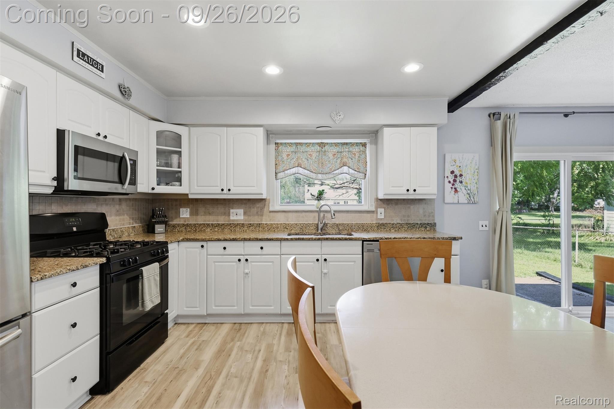 39964 Coronation Road Property Photo 18
