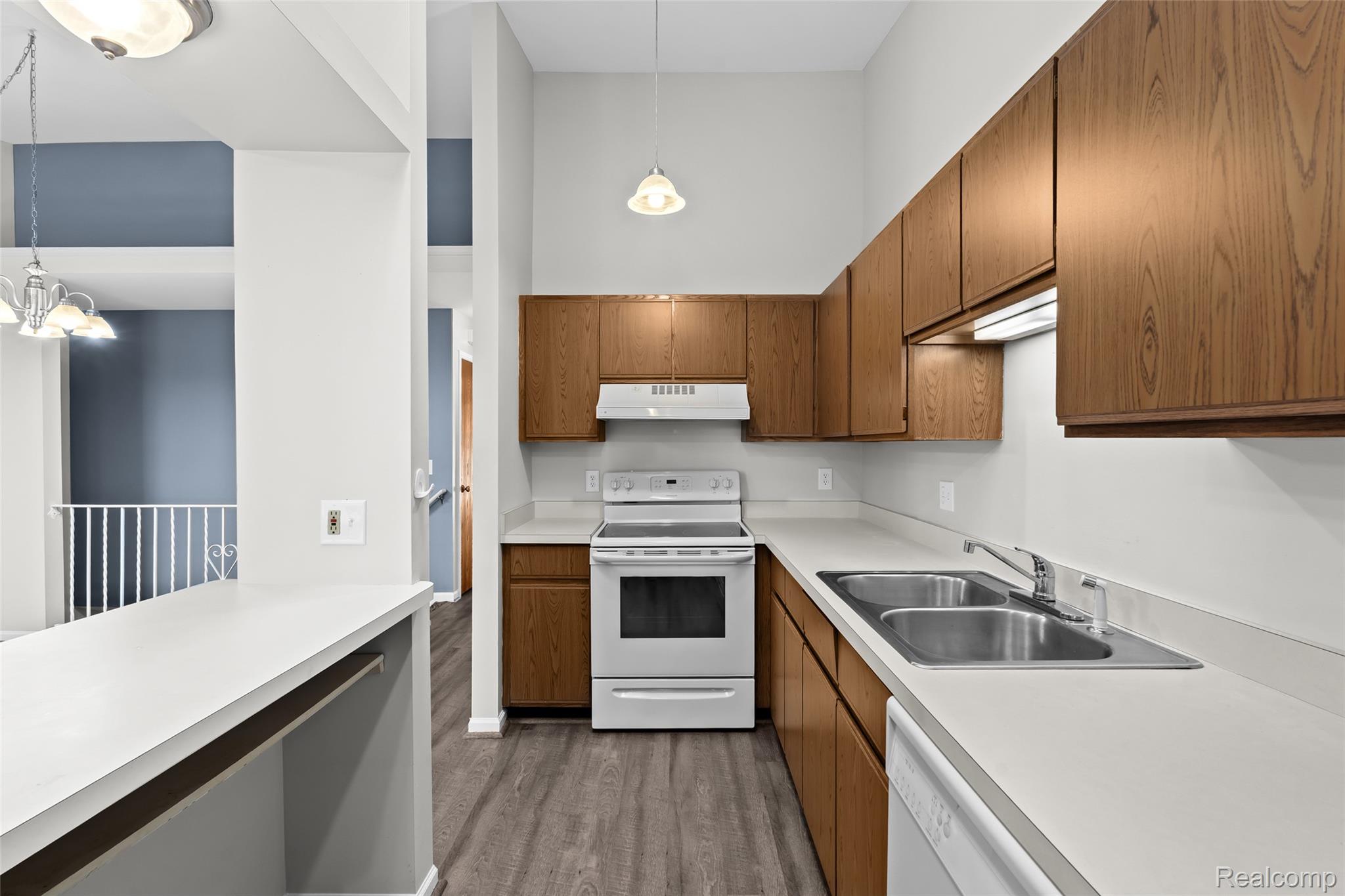 62072 Yorktown - Unit 4 Property Photo 11