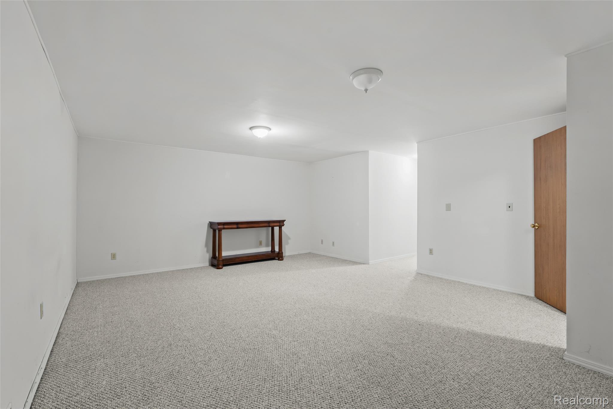 62072 Yorktown - Unit 4 Property Photo 20