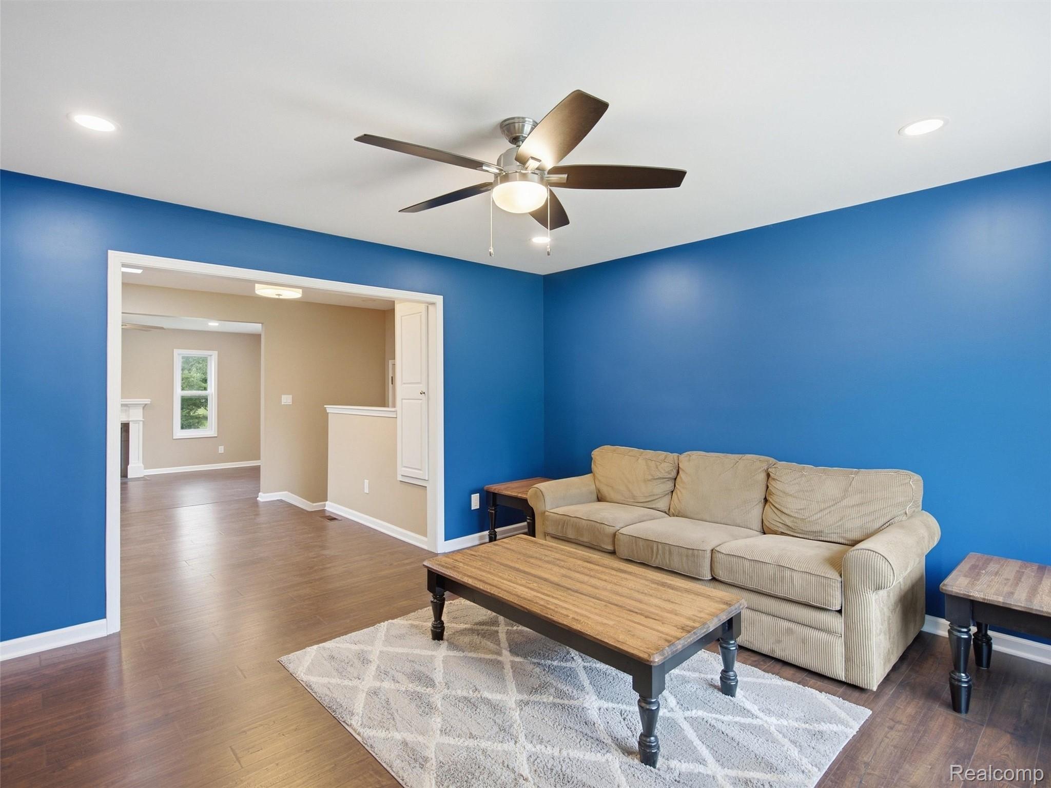 48188 Forbes Drive Property Photo 6