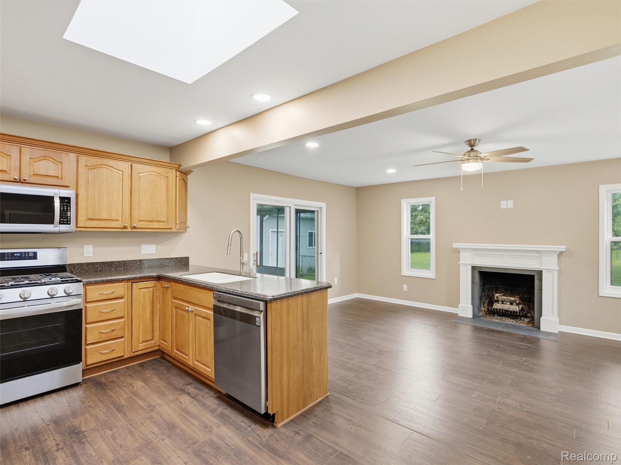 48188 Forbes Drive Property Photo 10