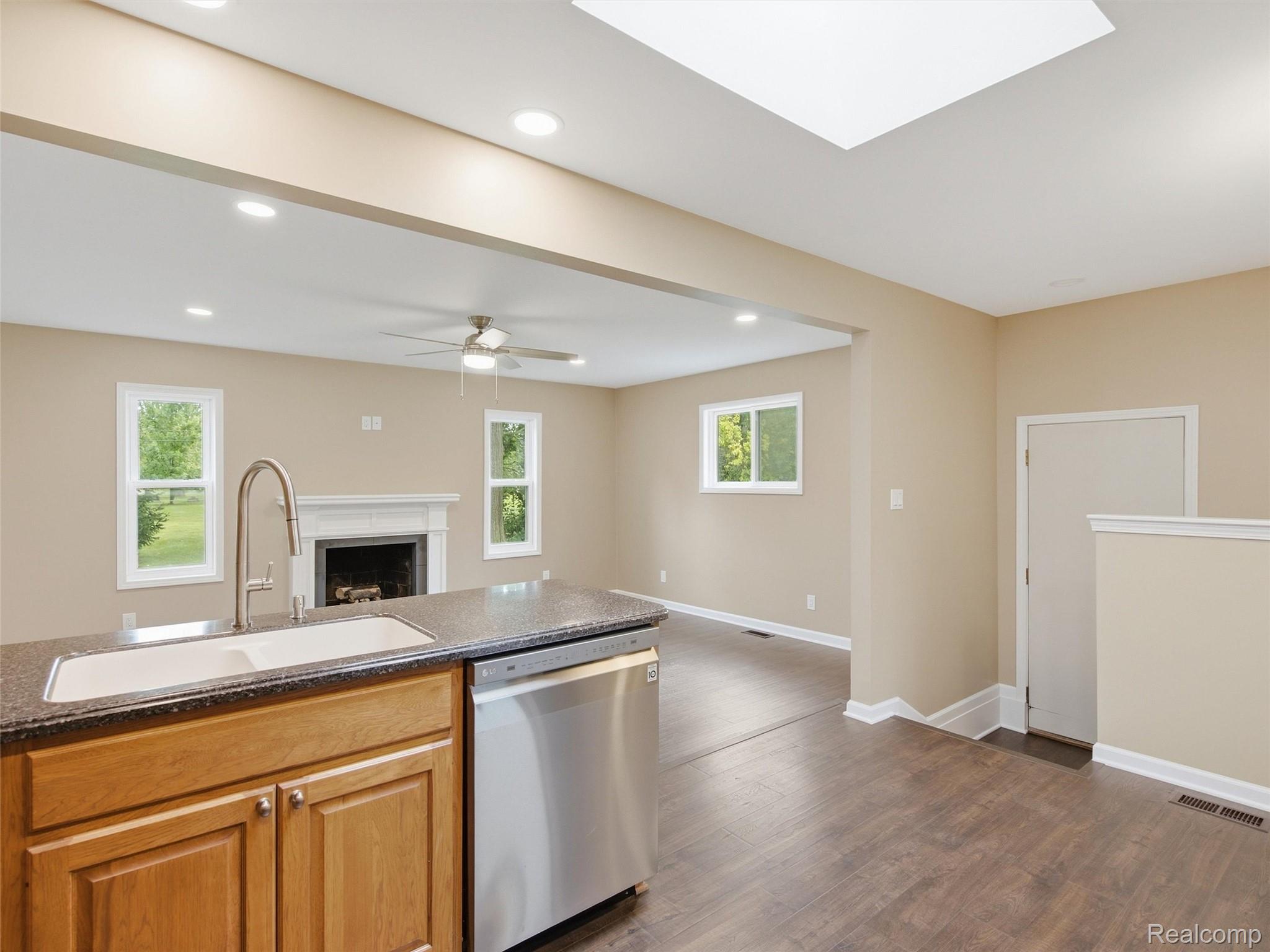 48188 Forbes Drive Property Photo 11