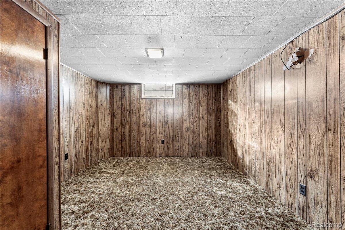 9929 Carter Avenue Property Photo 20