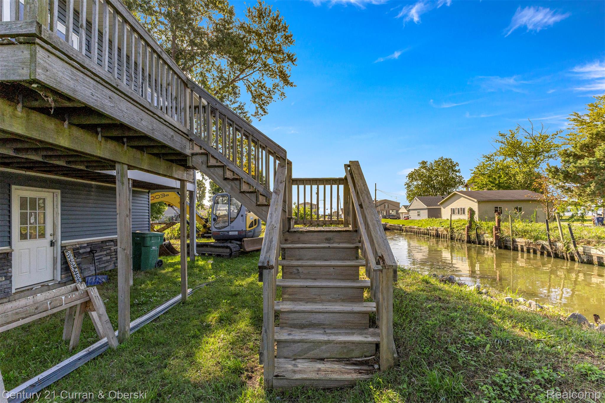 6809 Lakeshore Drive Property Photo 11