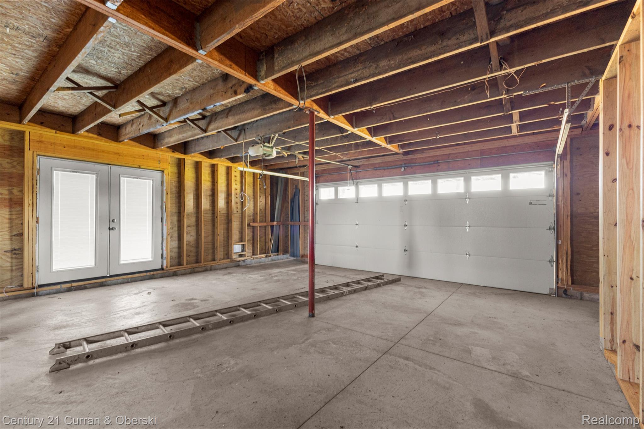6809 Lakeshore Drive Property Photo 29
