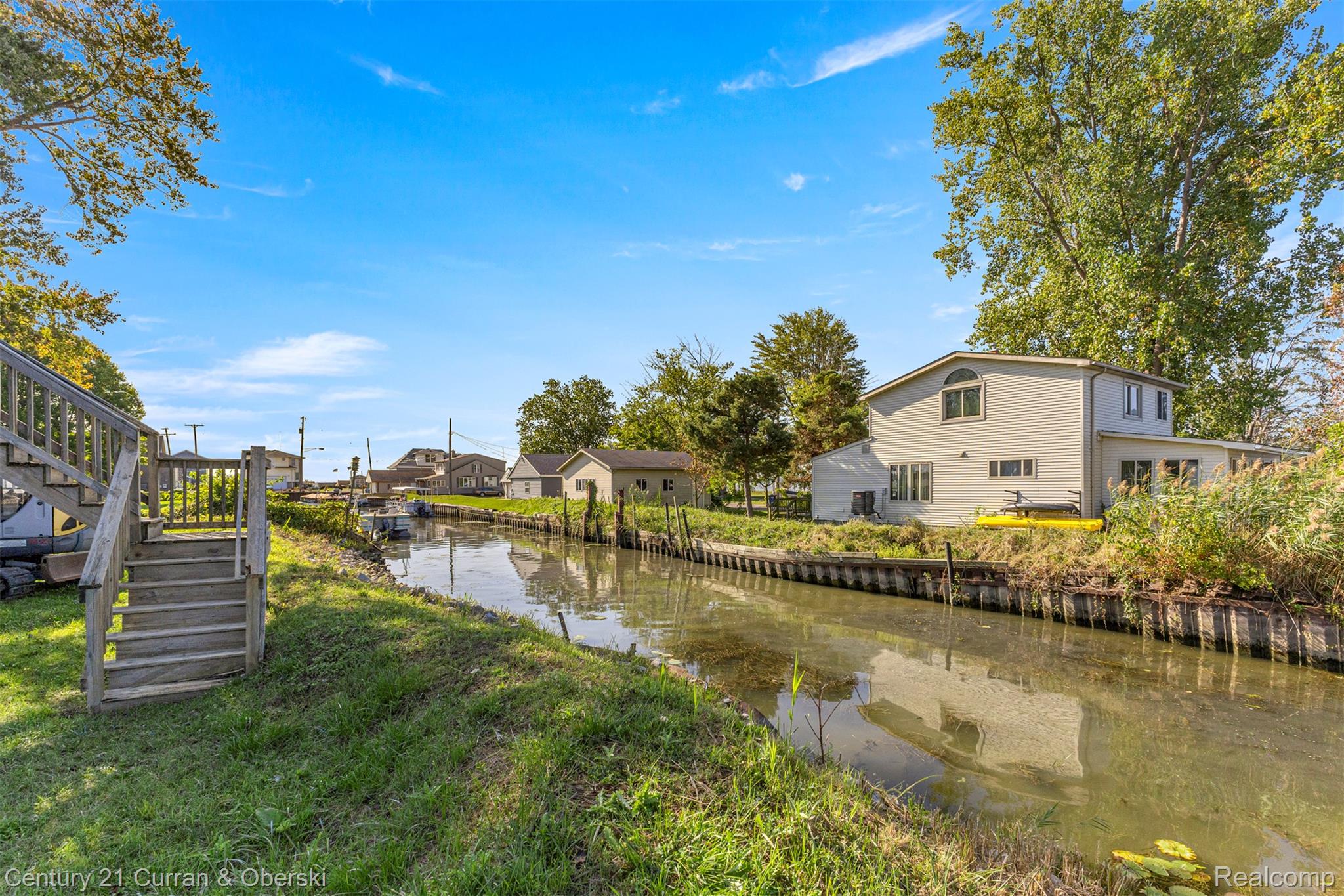 6809 Lakeshore Drive Property Photo 38
