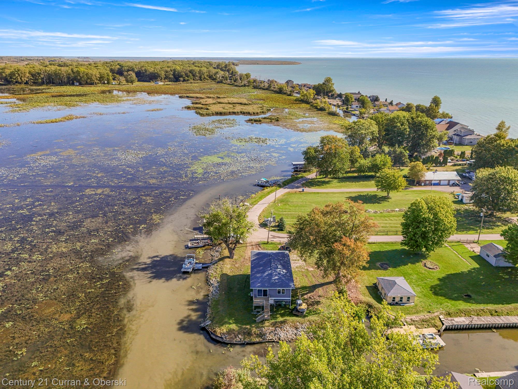 6809 Lakeshore Drive Property Photo 45