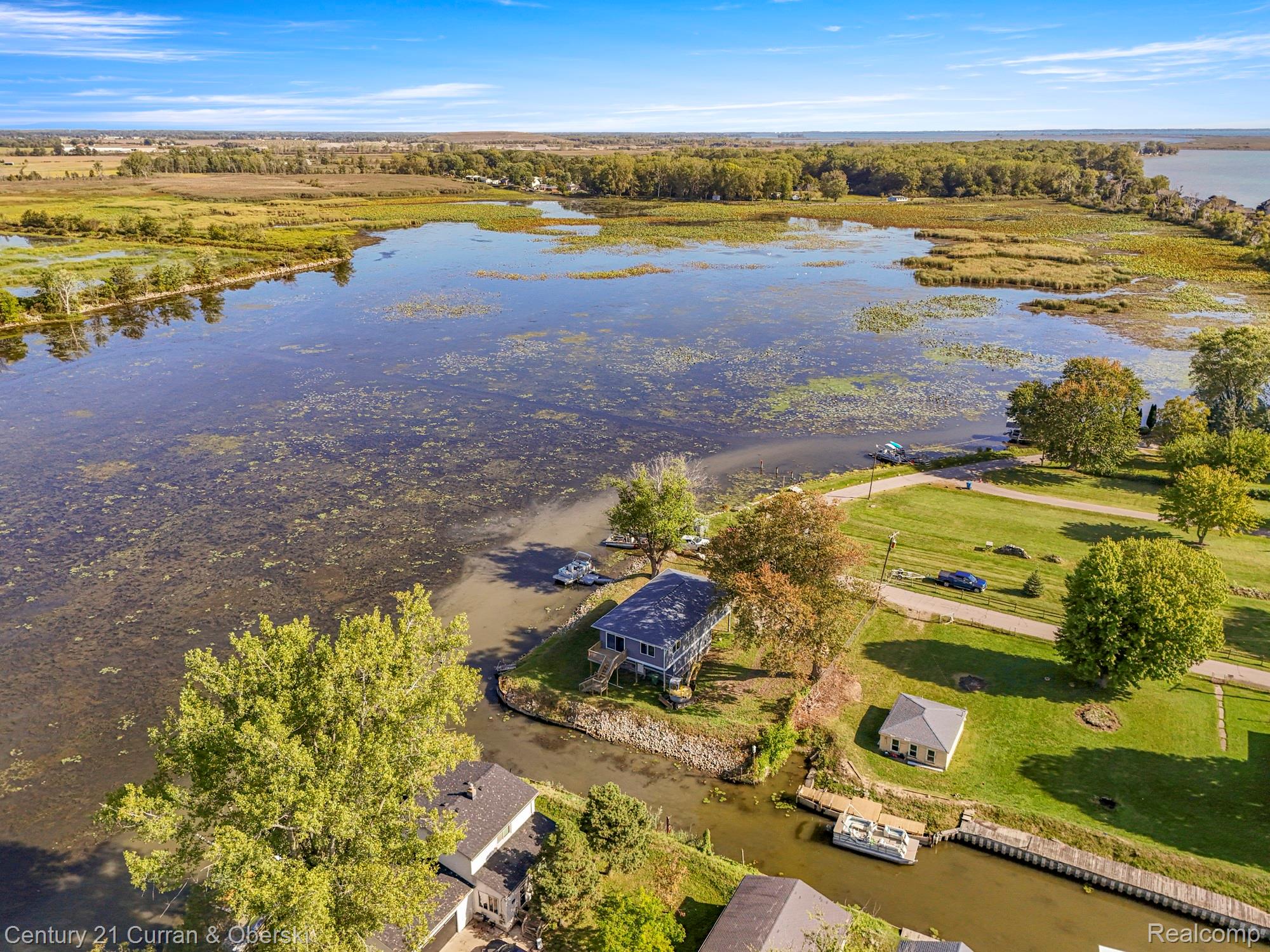 6809 Lakeshore Drive Property Photo 46