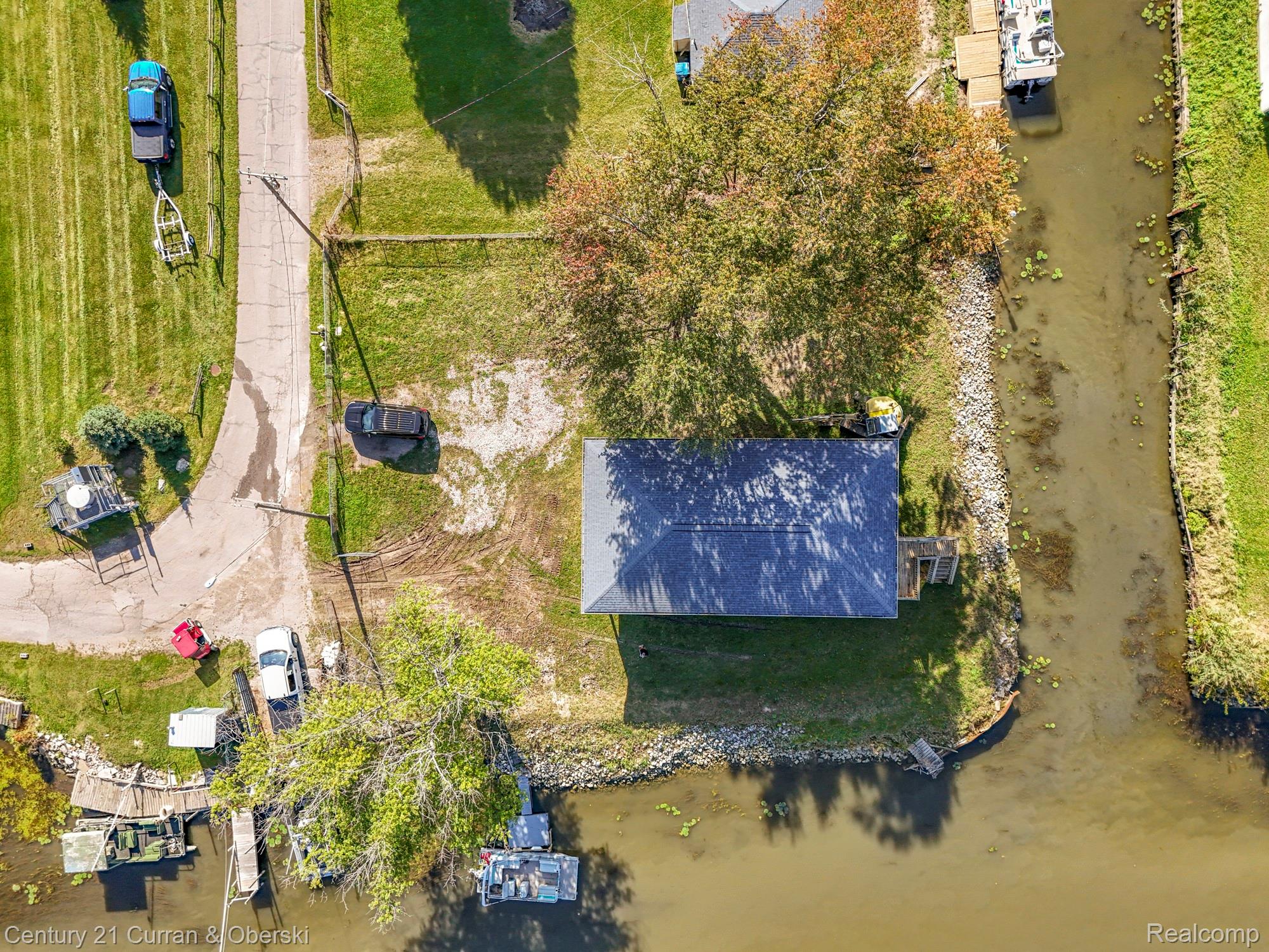 6809 Lakeshore Drive Property Photo 49