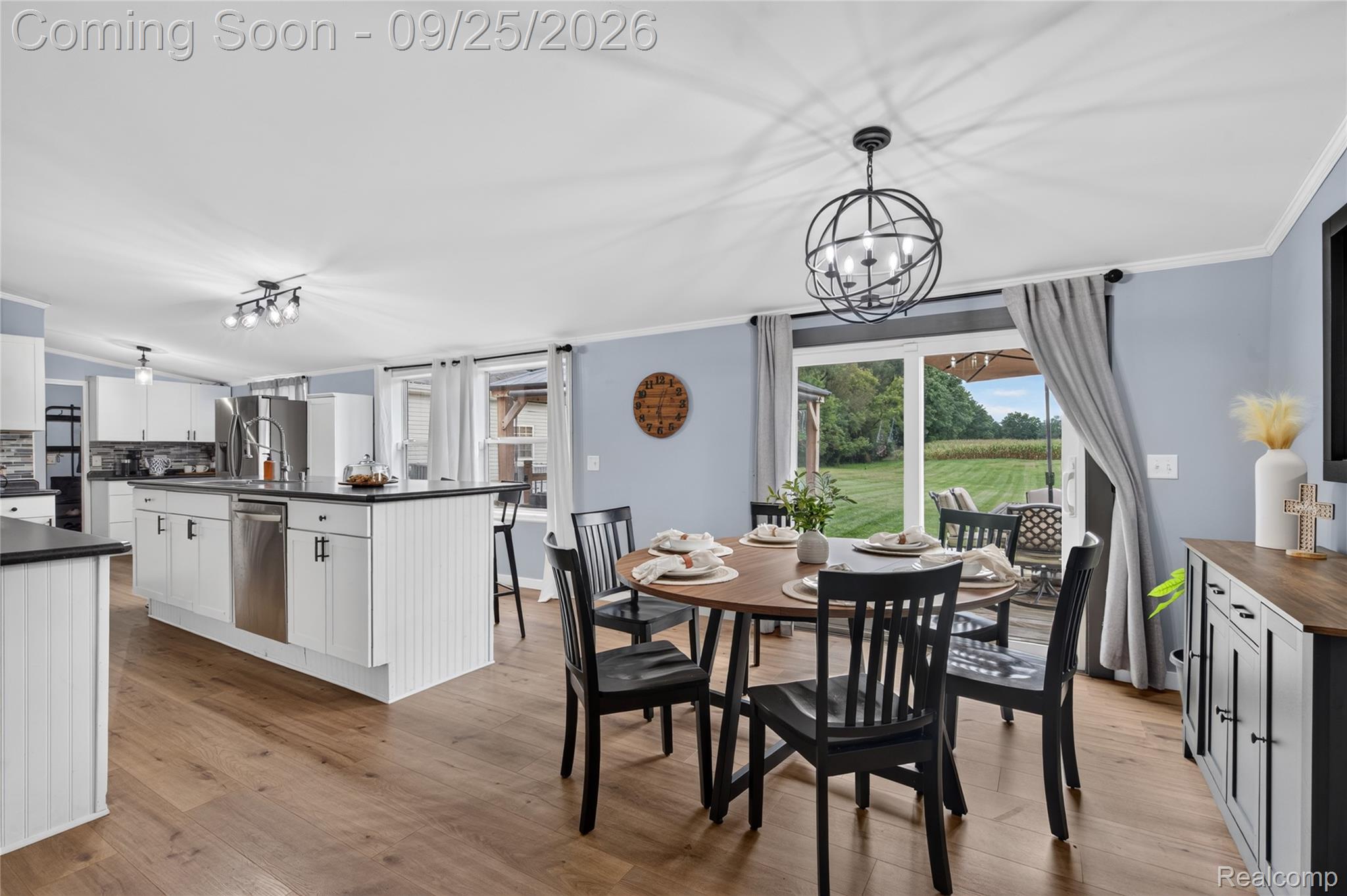 7997 Folks Road Property Photo 11