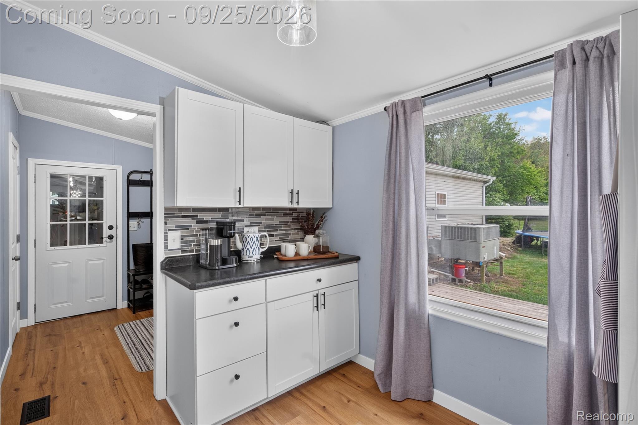 7997 Folks Road Property Photo 17