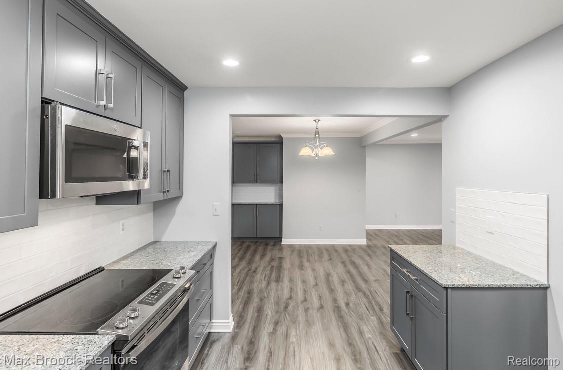 1113 N Old Woodward Avenue 46 Property Photo 10