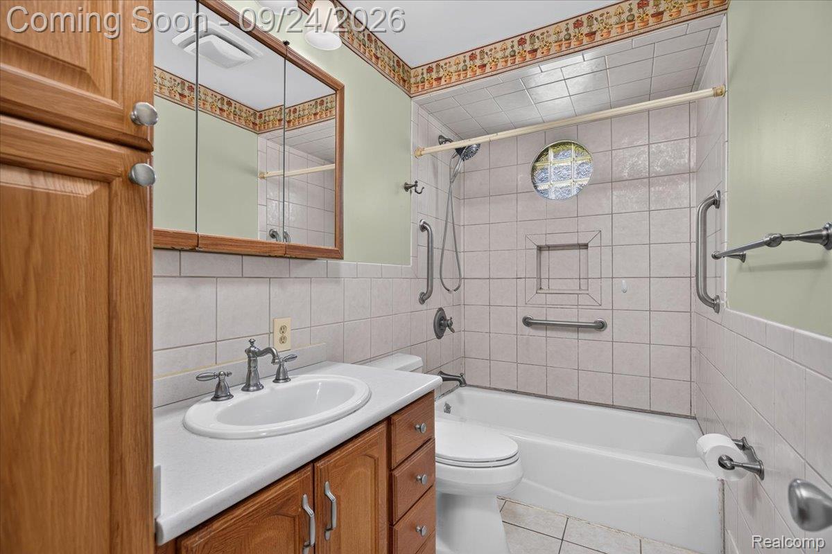 401 Lehigh Road Property Photo 14