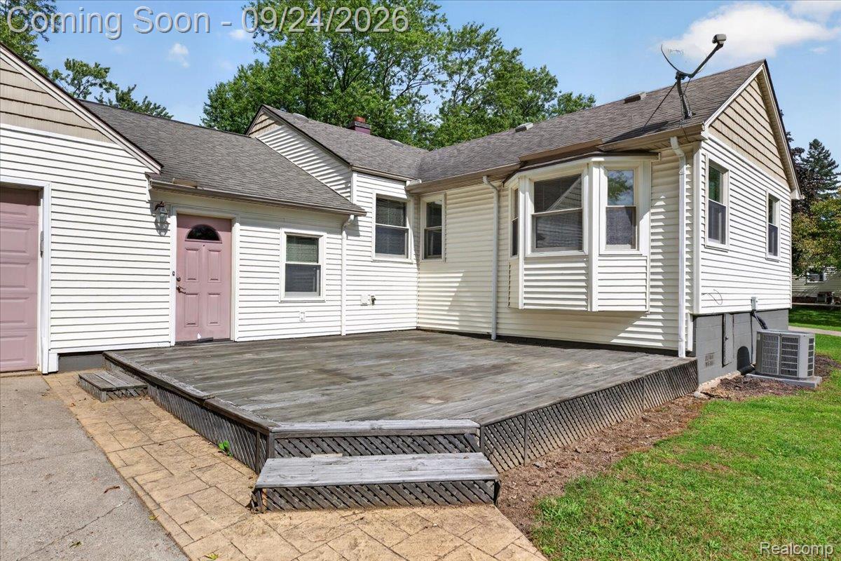 401 Lehigh Road Property Photo 25
