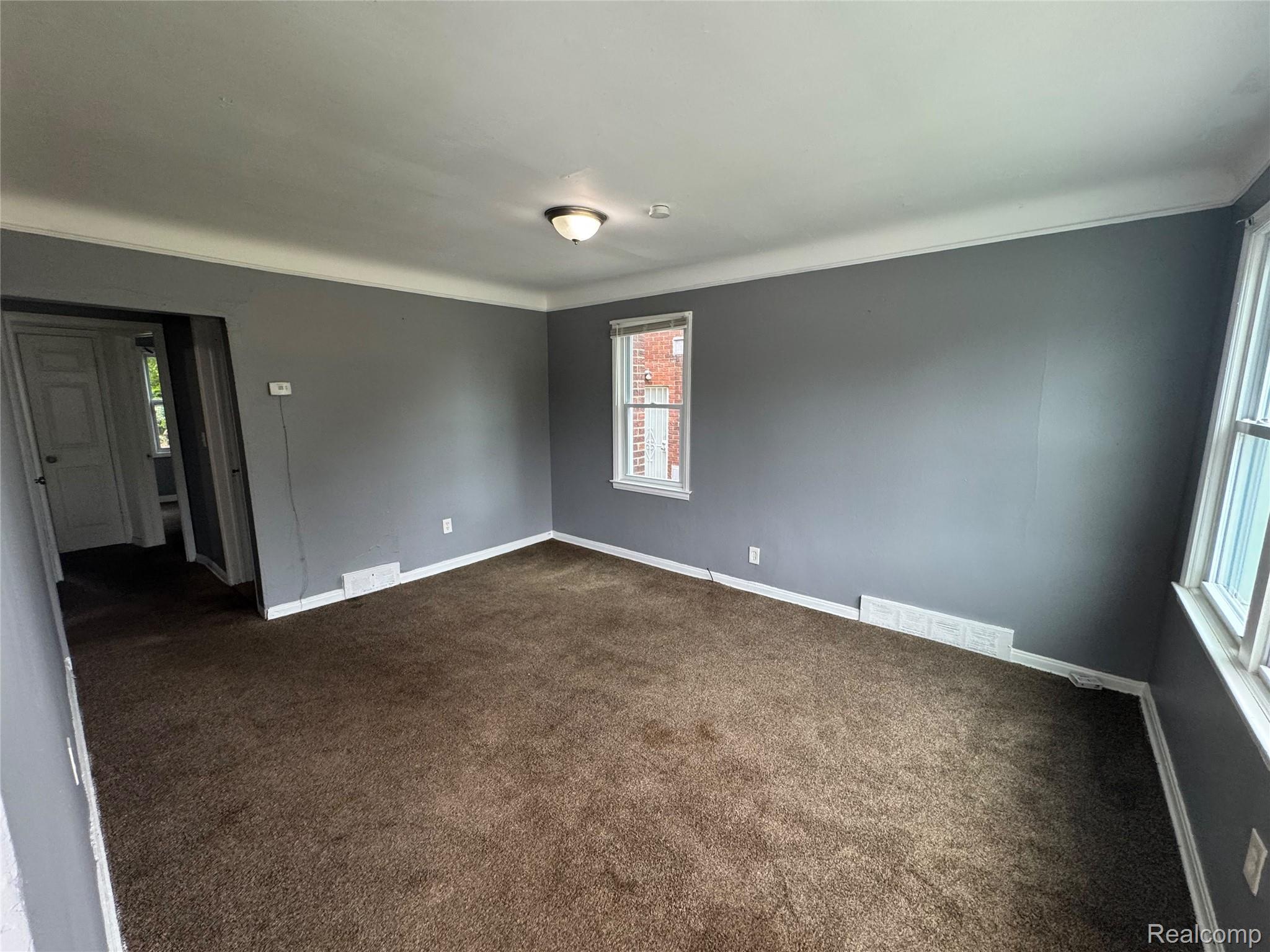 18925 Runyon Street Property Photo 2