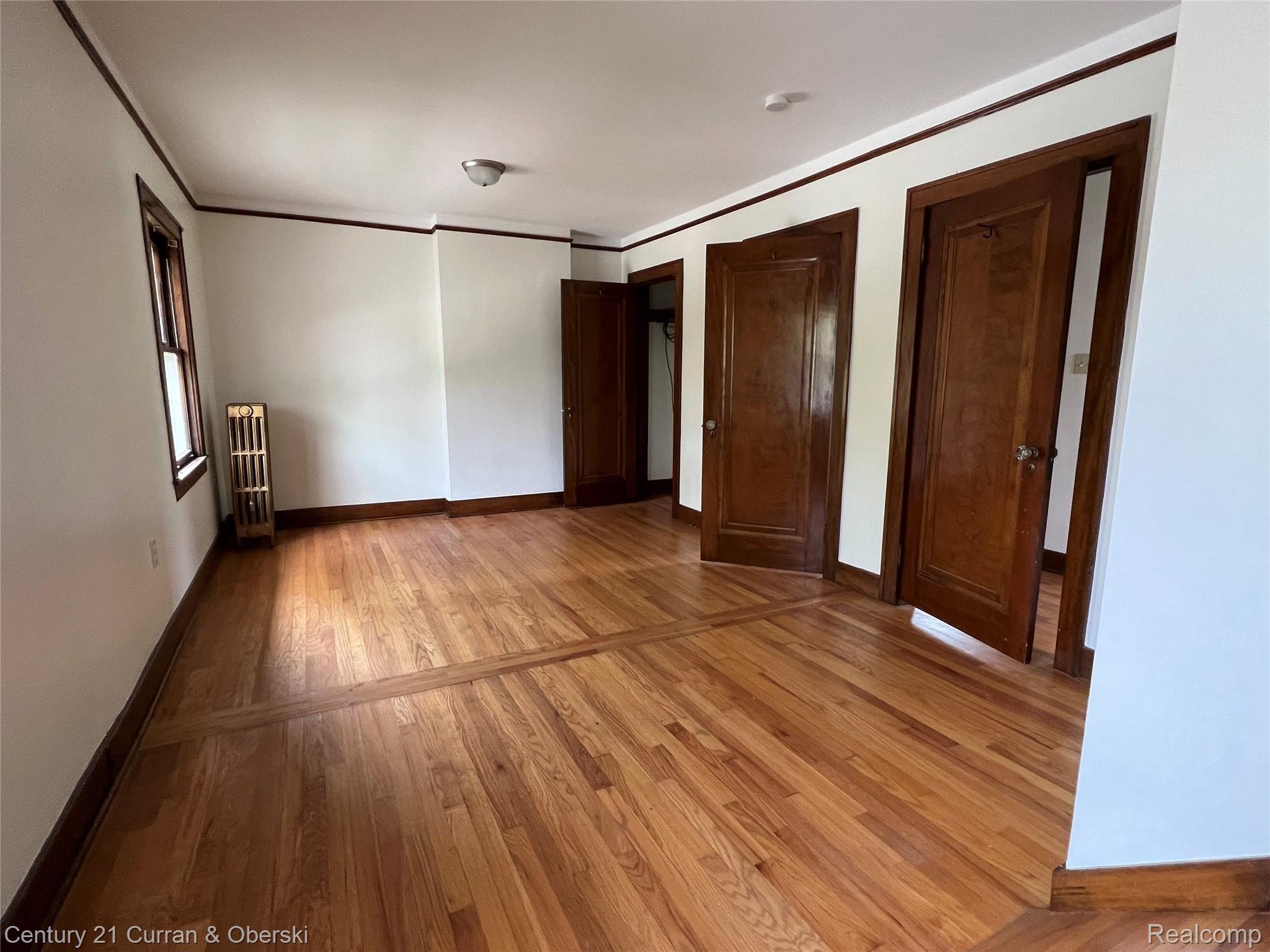 21507 Edna Street Property Photo 10