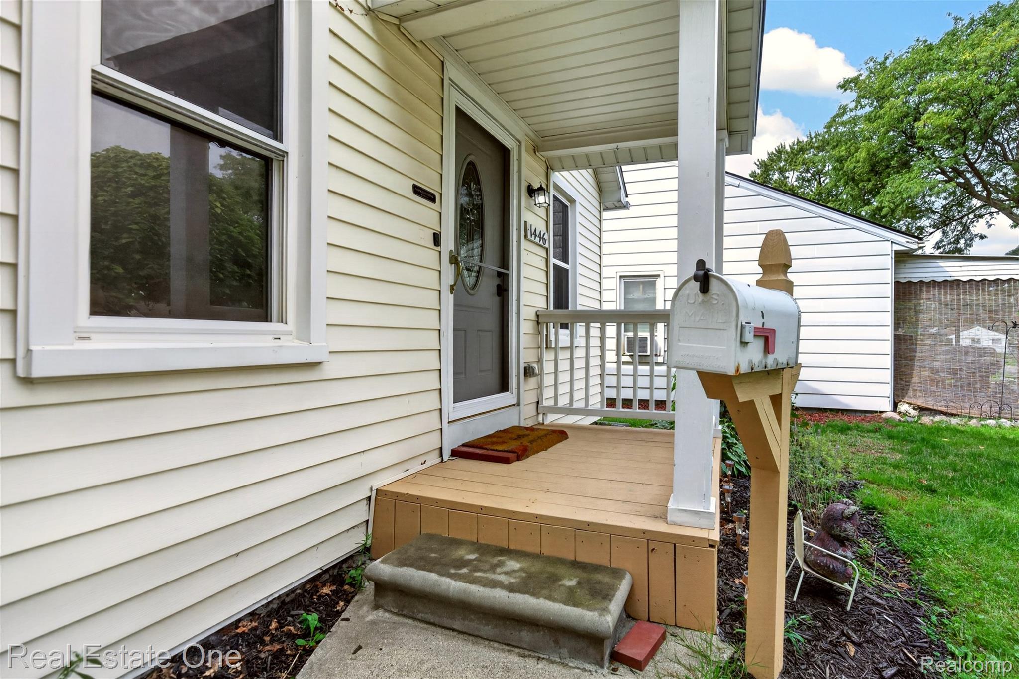 1446 E Meyers Avenue Property Photo 21