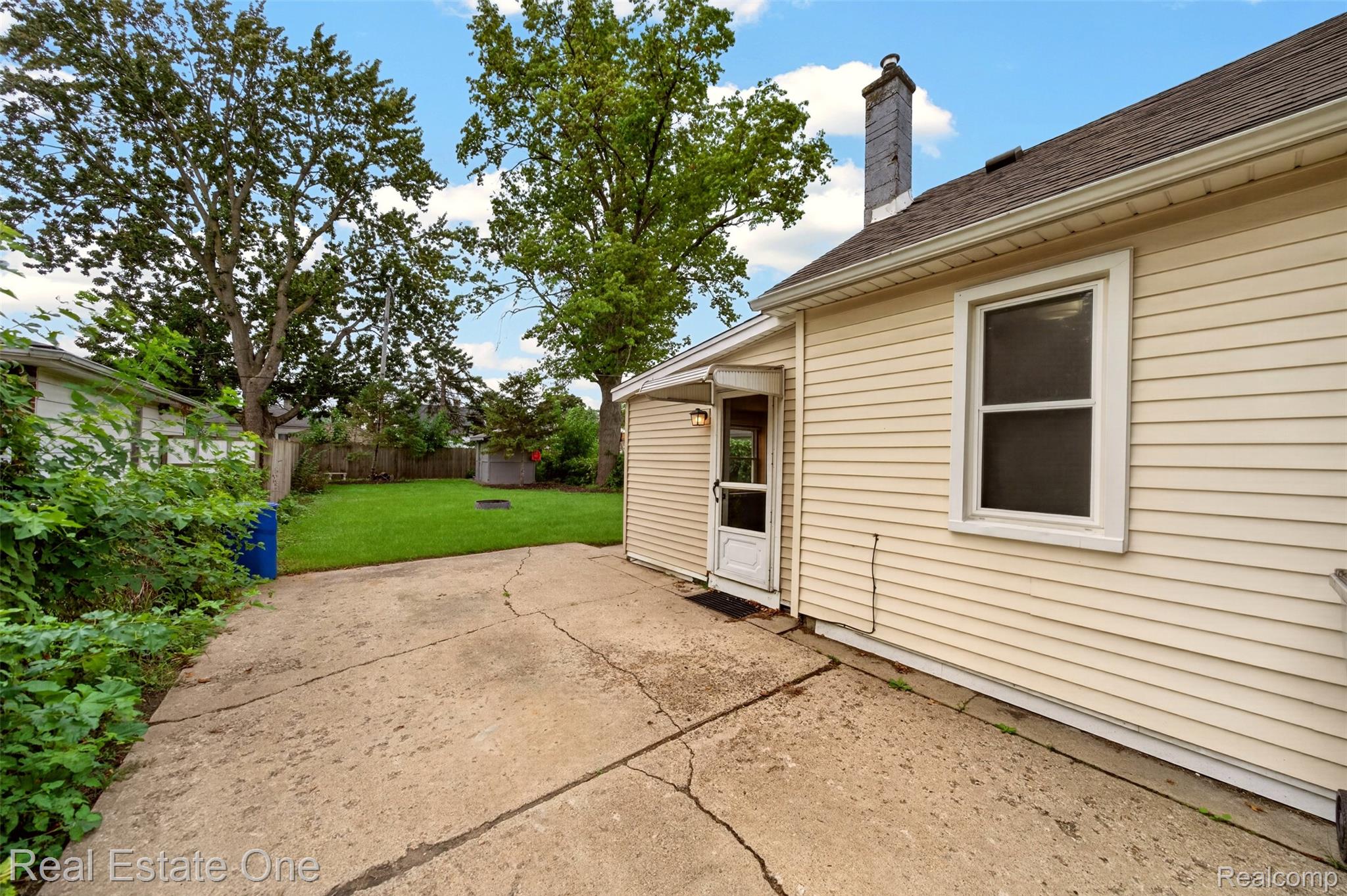 1446 E Meyers Avenue Property Photo 26