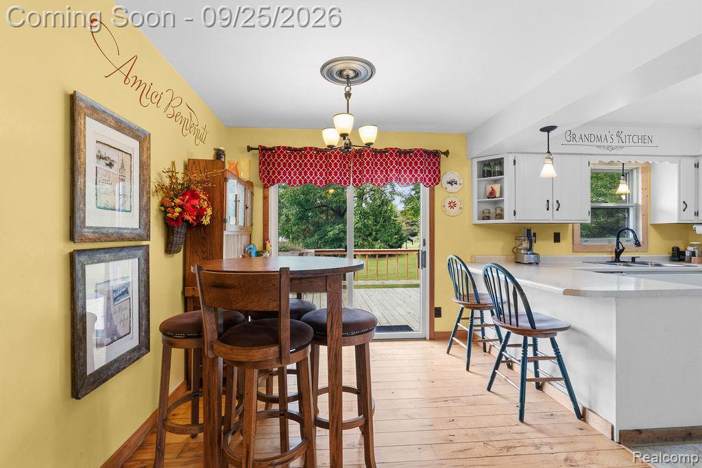 6776 Farley Road Property Photo 9