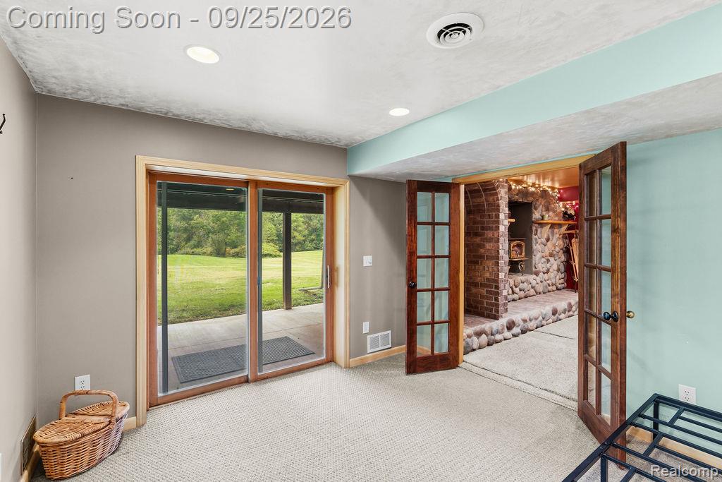 6776 Farley Road Property Photo 27