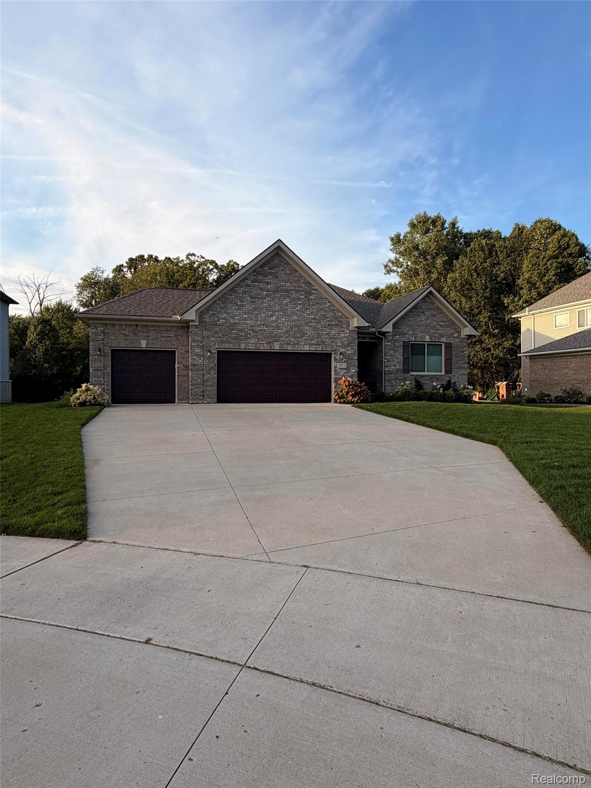 3073 Waldon Meadows Drive Property Photo 3