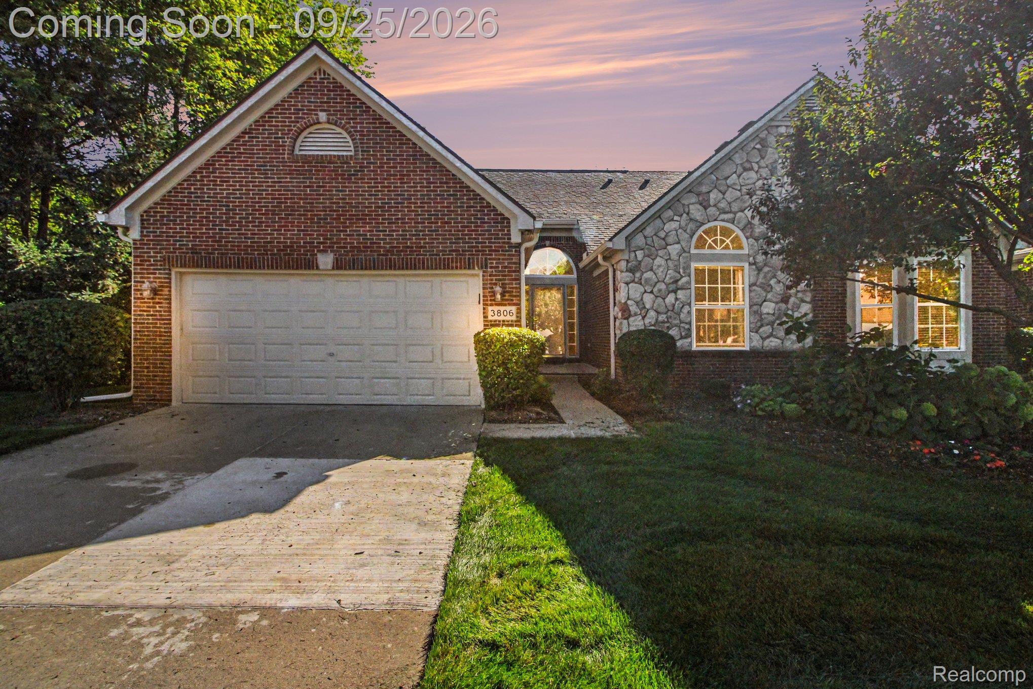 3806 Arbor Drive Property Photo 1
