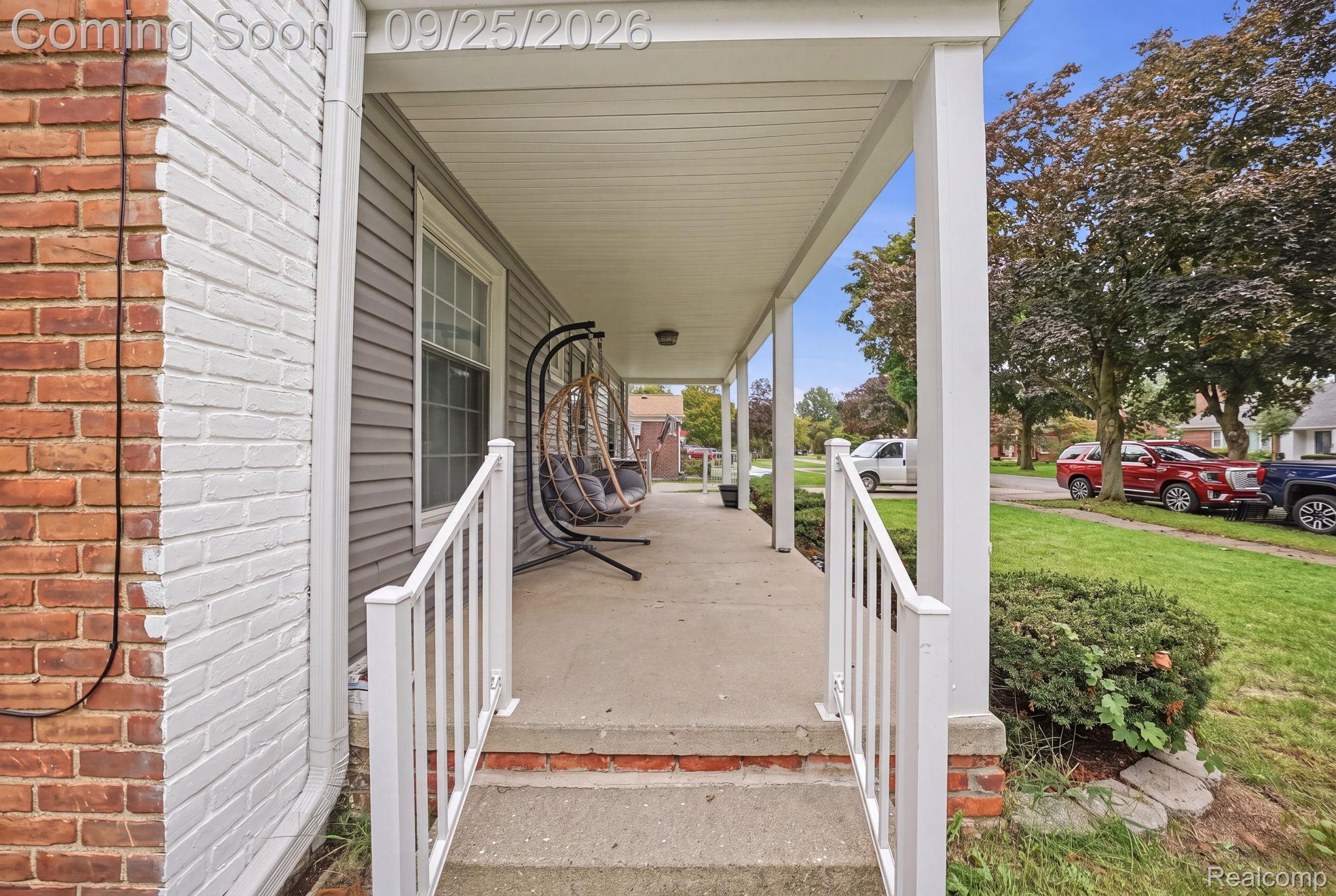 17580 Dorset Avenue Property Photo 5