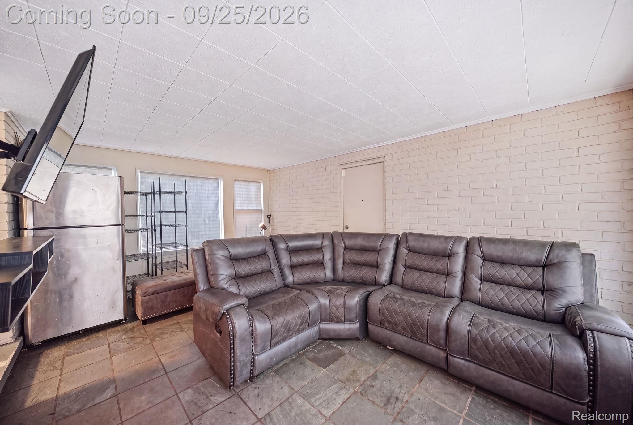 17580 Dorset Avenue Property Photo 14