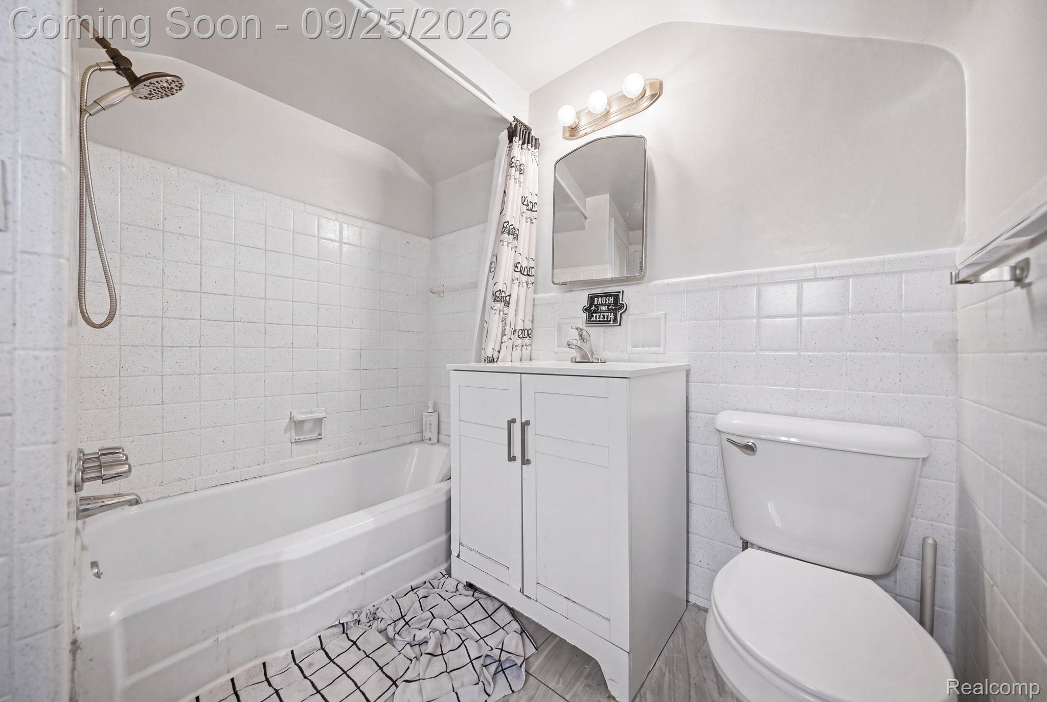 17580 Dorset Avenue Property Photo 24