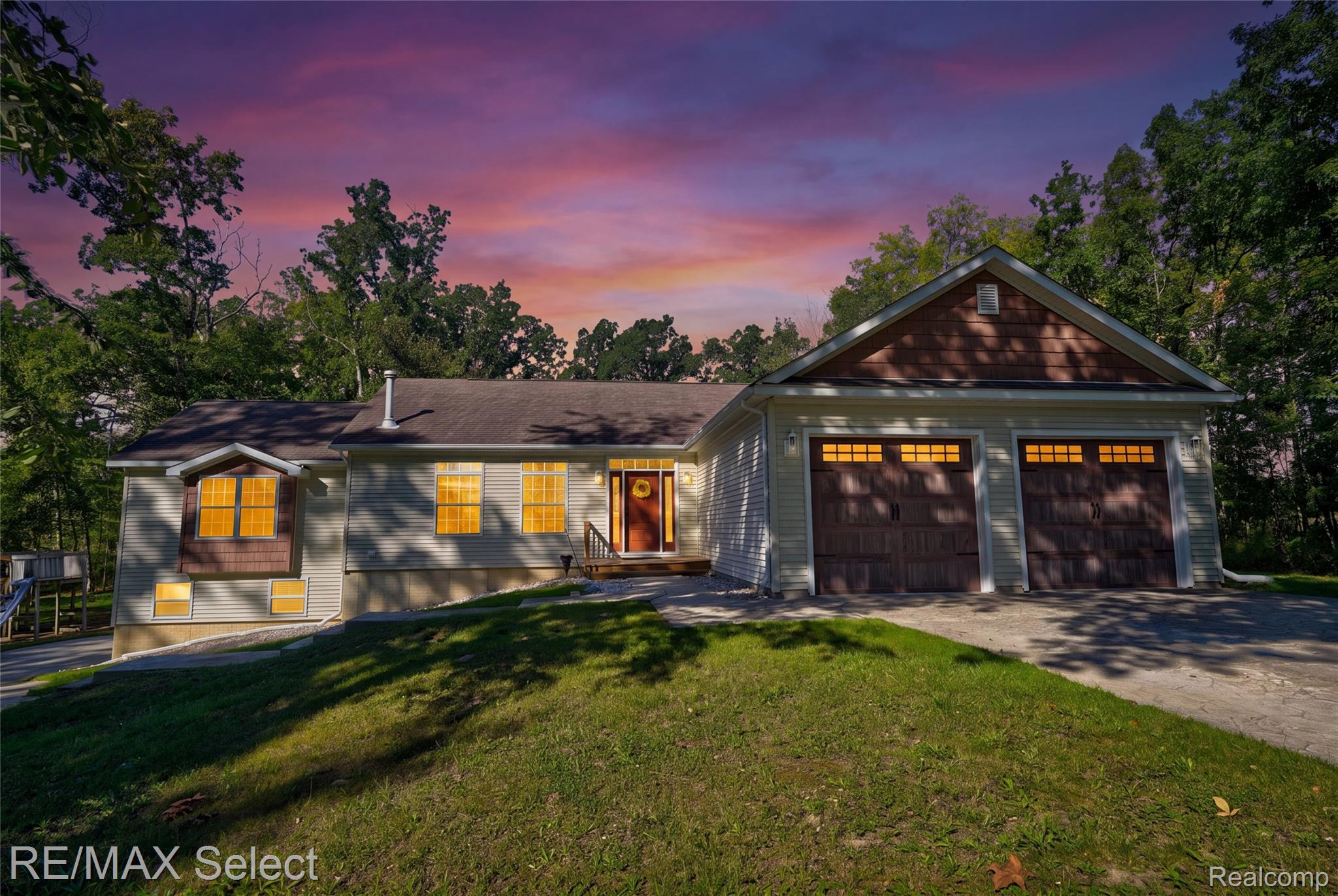 14424 Cole Road Property Photo 1
