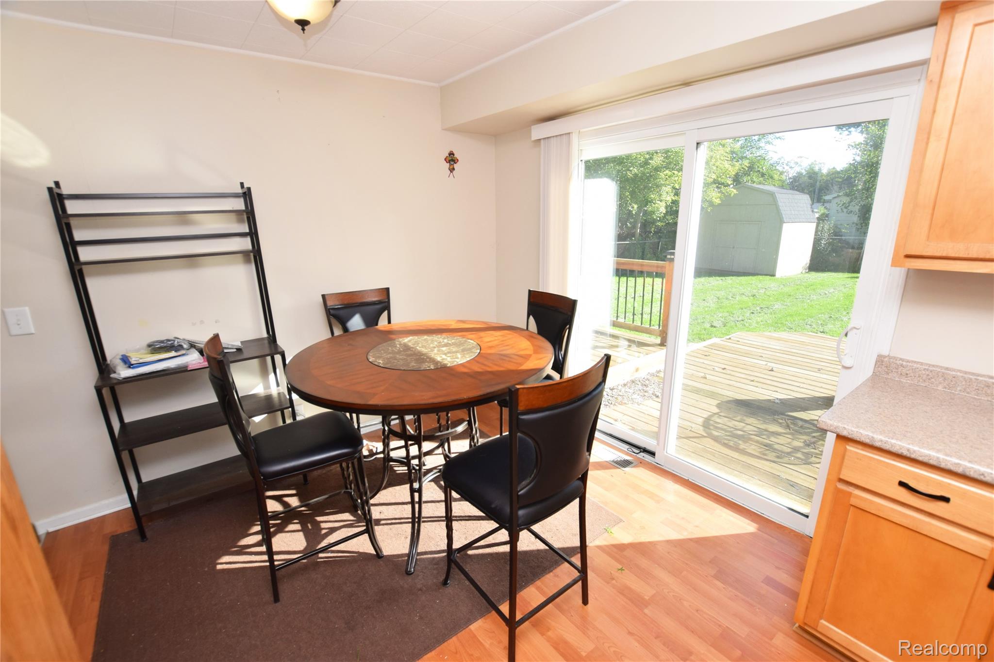 2141 Sandalwood Drive Property Photo 4
