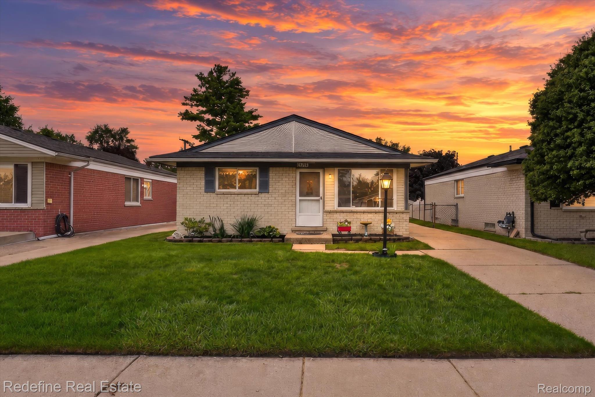 33705 Fernwood Street Property Photo 1
