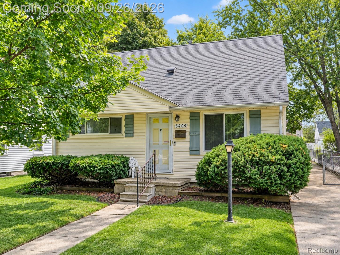 3409 Woodland Avenue Property Photo 1