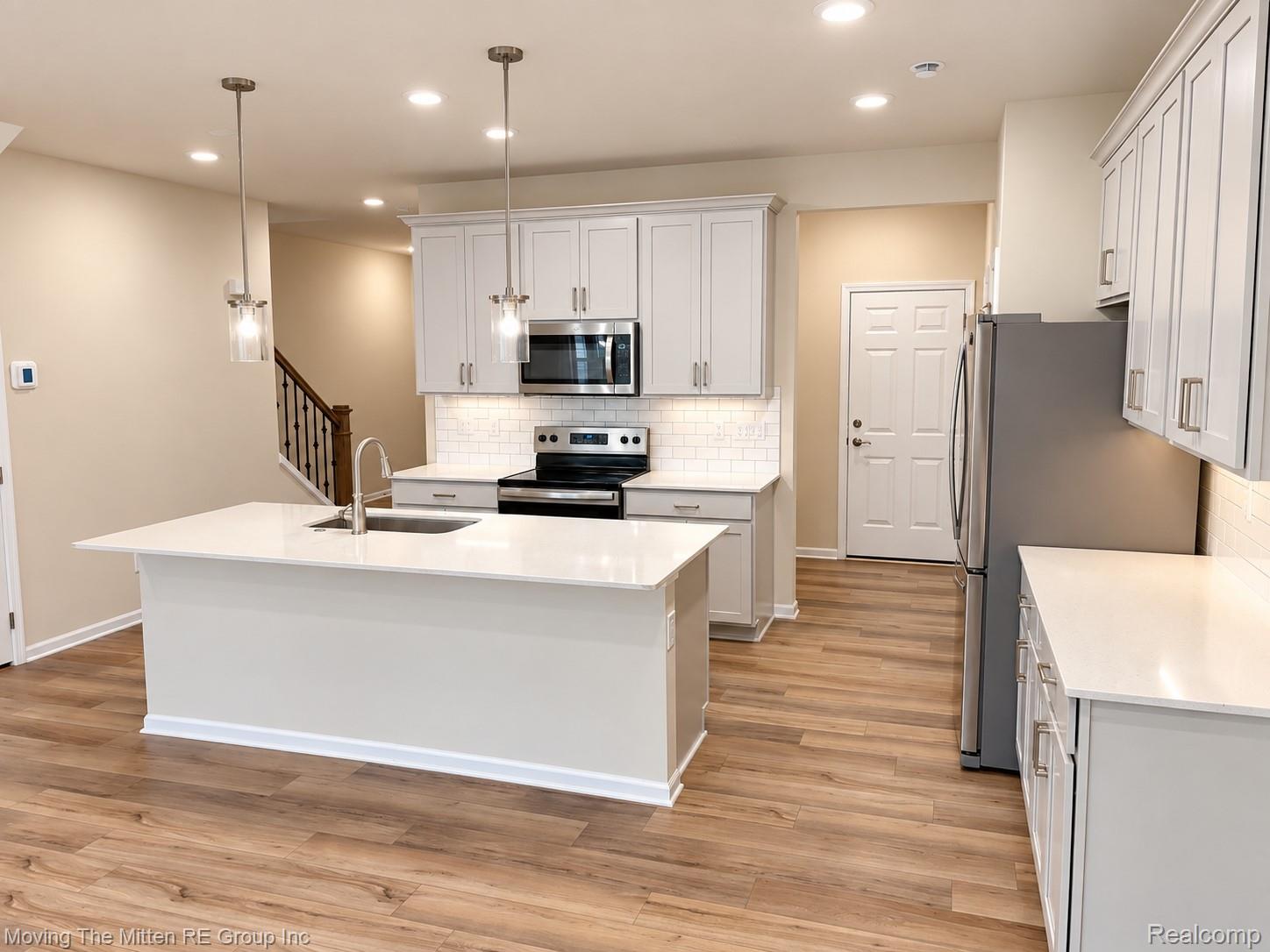 5521 E Spaniel Drive Property Photo 4