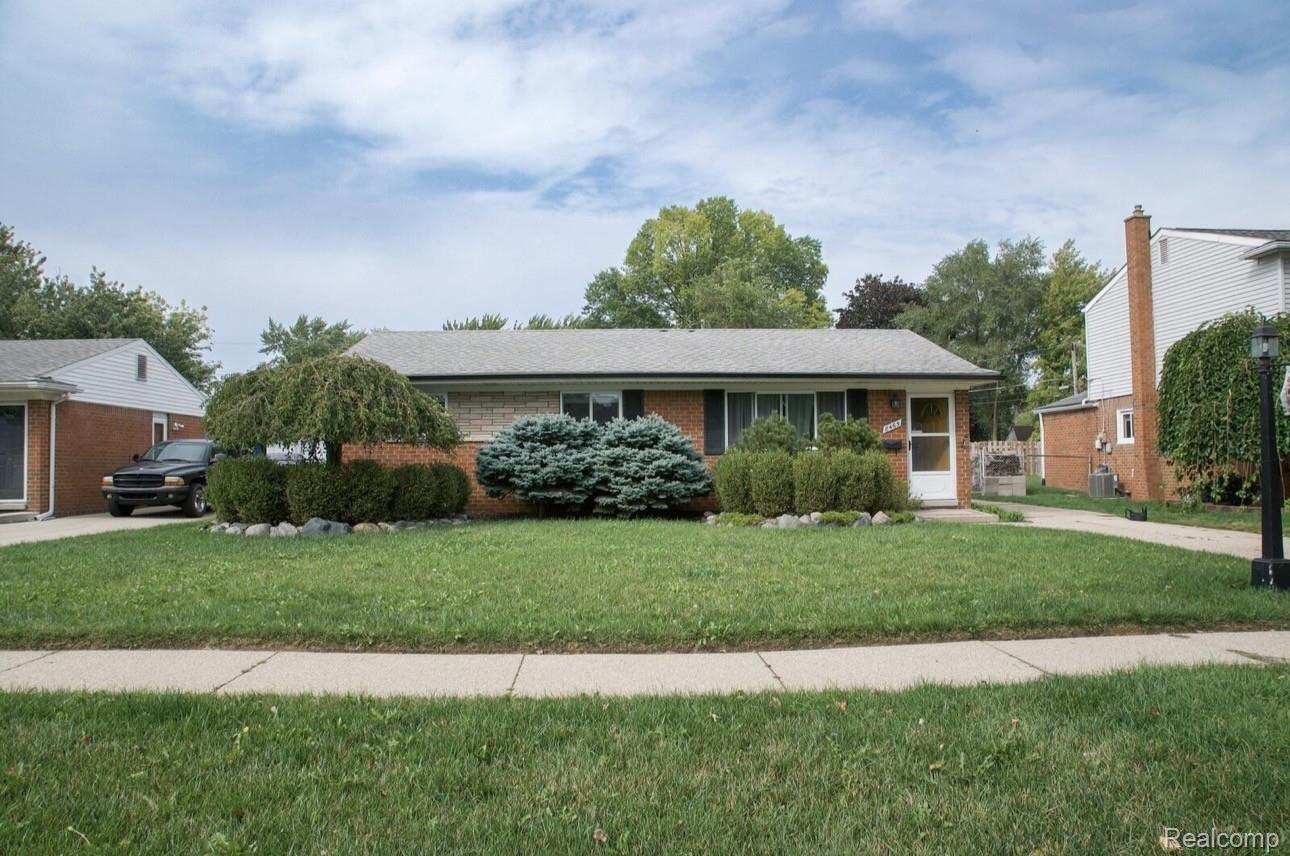 8465 Tinkler Road Property Photo 1