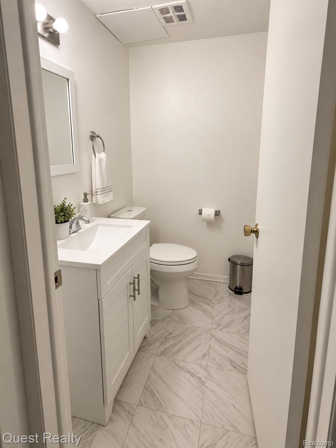 29852 City Center Drive 1 Property Photo 11