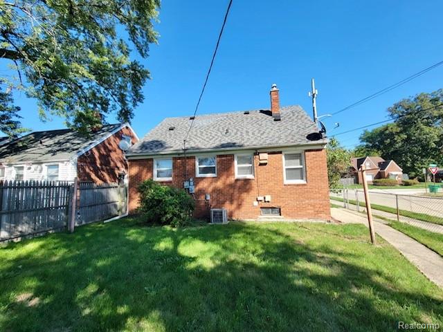 24503 Brittany Avenue Property Photo 2