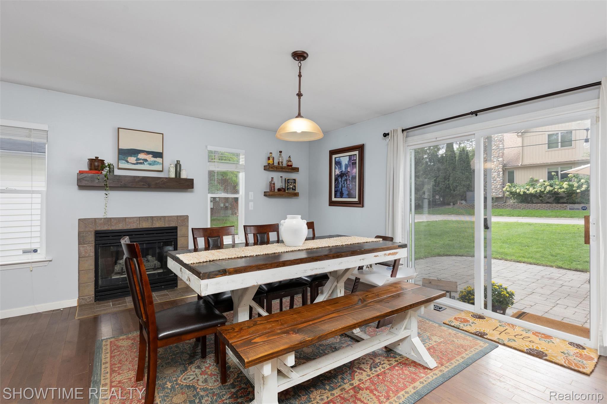 409 1st Street Property Photo 10