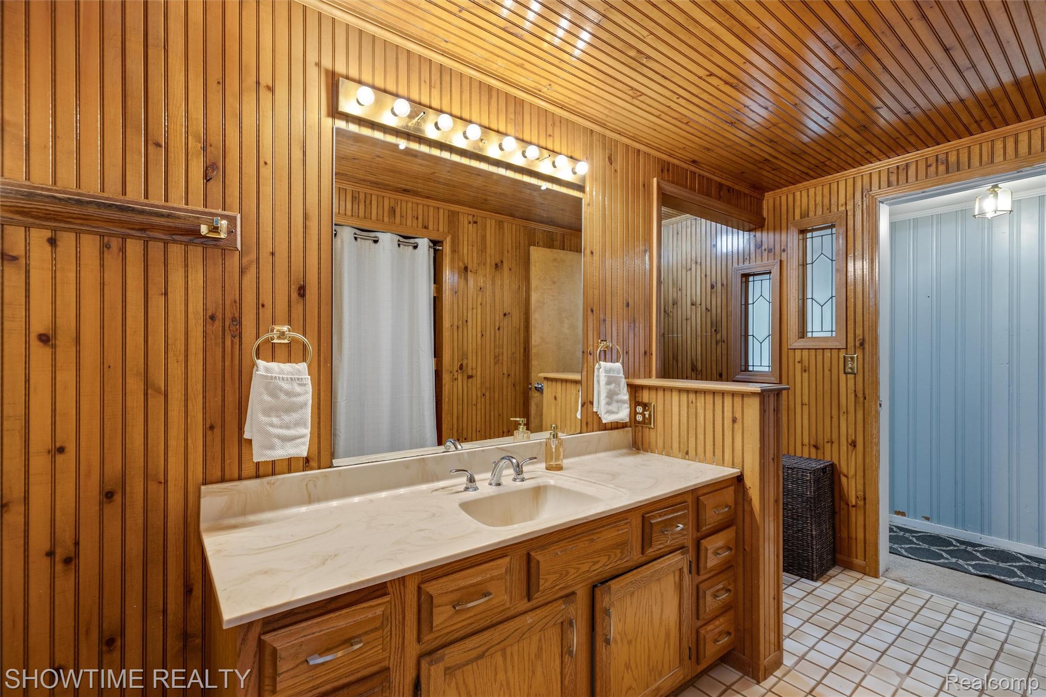 409 1st Street Property Photo 21