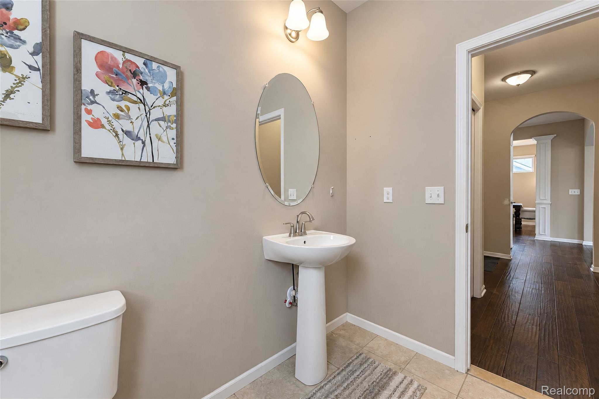 822 Lake Woods Drive Property Photo 32