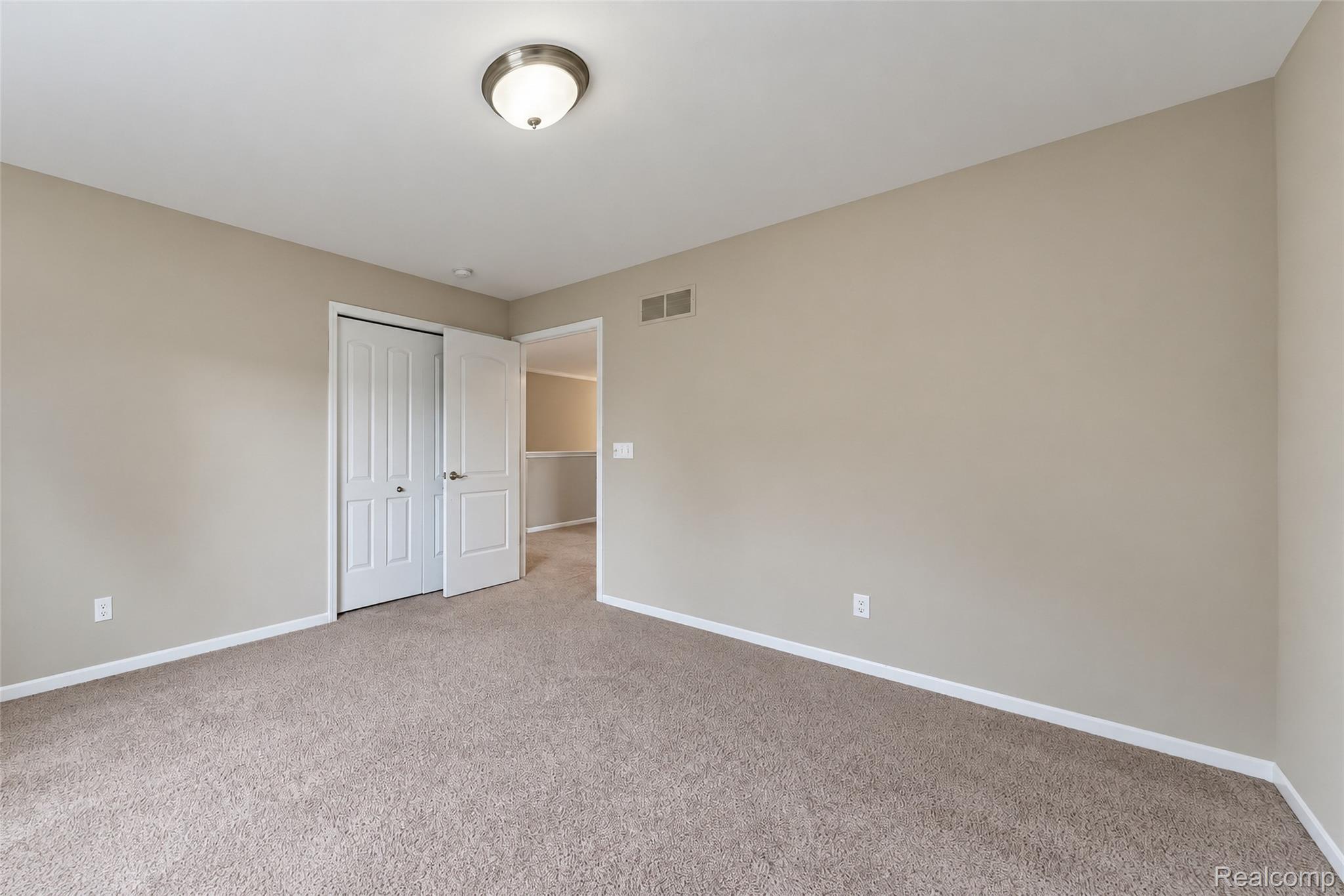 822 Lake Woods Drive Property Photo 37