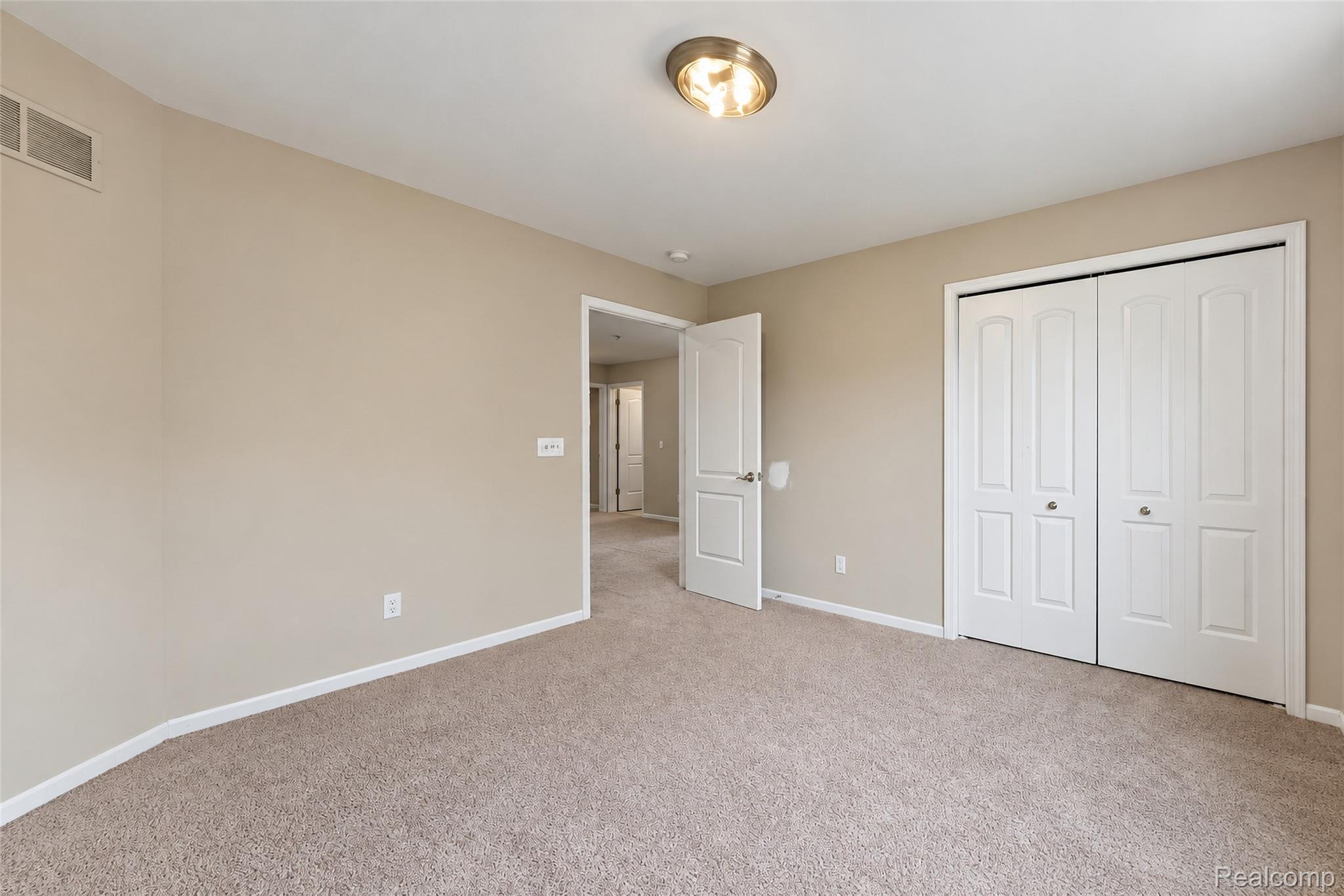 822 Lake Woods Drive Property Photo 43