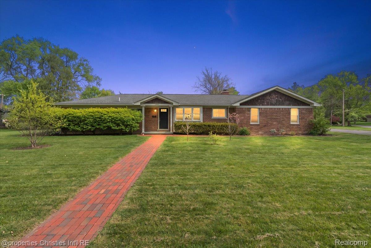 2985 Summervale Lane Property Photo 2