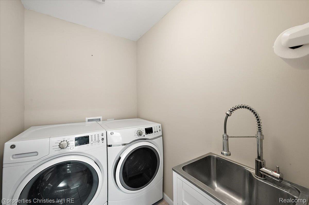 2985 Summervale Lane Property Photo 22