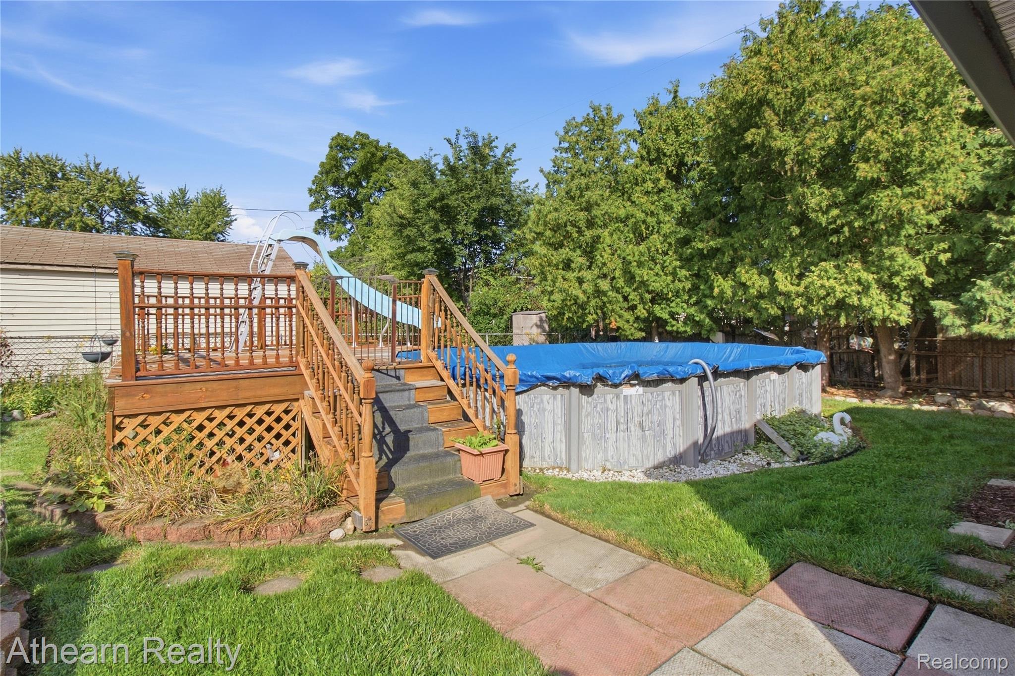 14050 Wales Street Property Photo 8